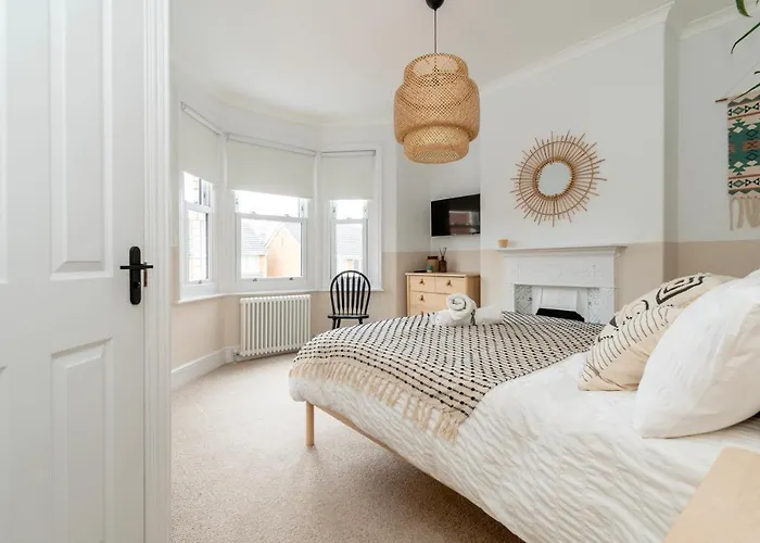 Athelstan Townhouse - A Chic Townhouse In The Heart Of Historical Exeter 5Mins To Centre