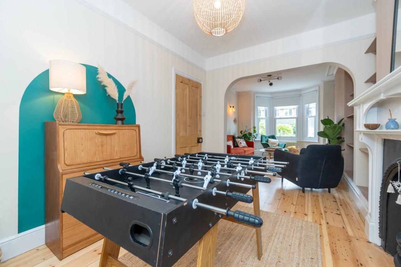 Сasa de vacaciones Athelstan Townhouse - A Chic Townhouse In The Heart Of Historical 5mins To Centre Exeter