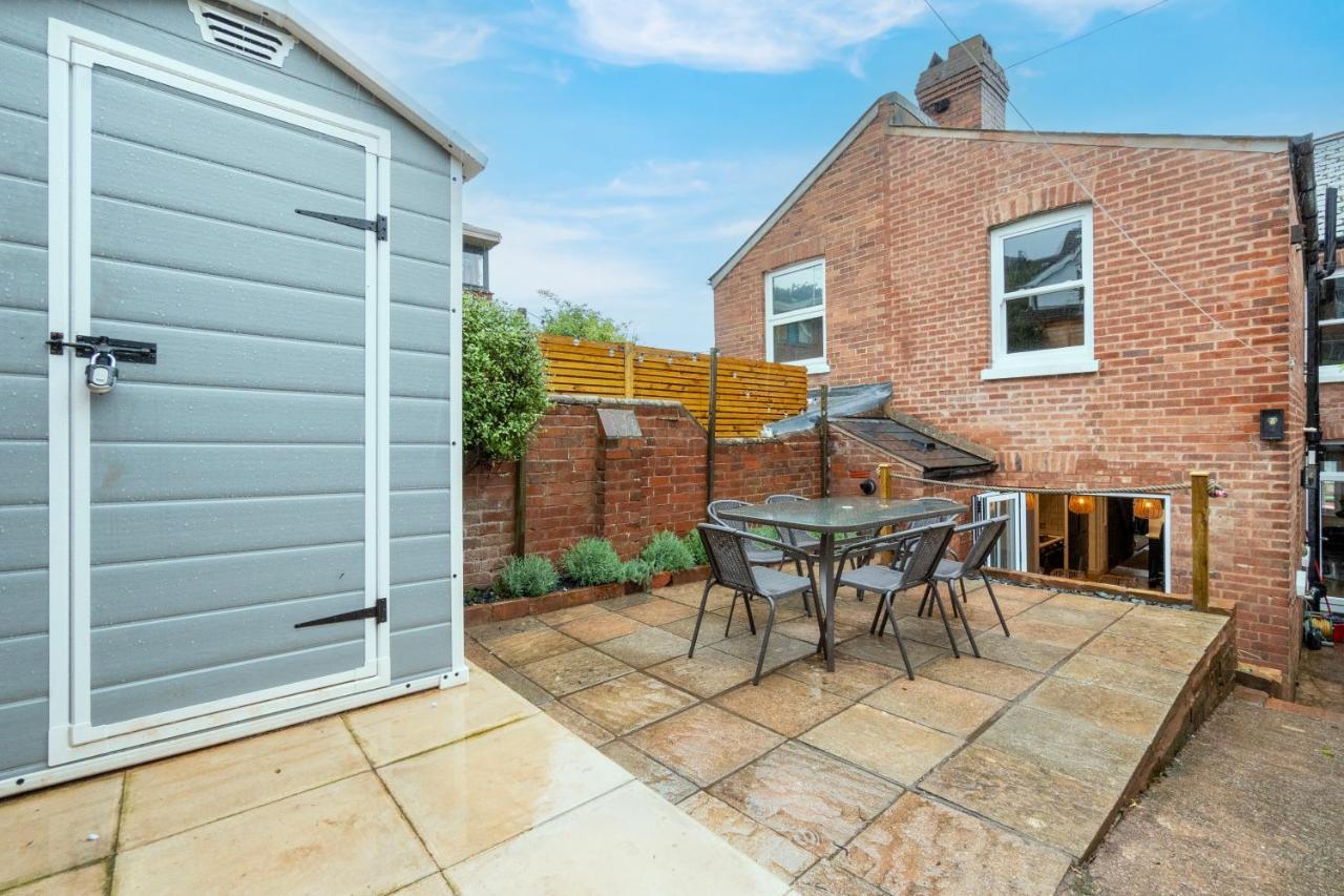 Сasa de vacaciones Athelstan Townhouse - A Chic Townhouse In The Heart Of Historical 5mins To Centre Exeter