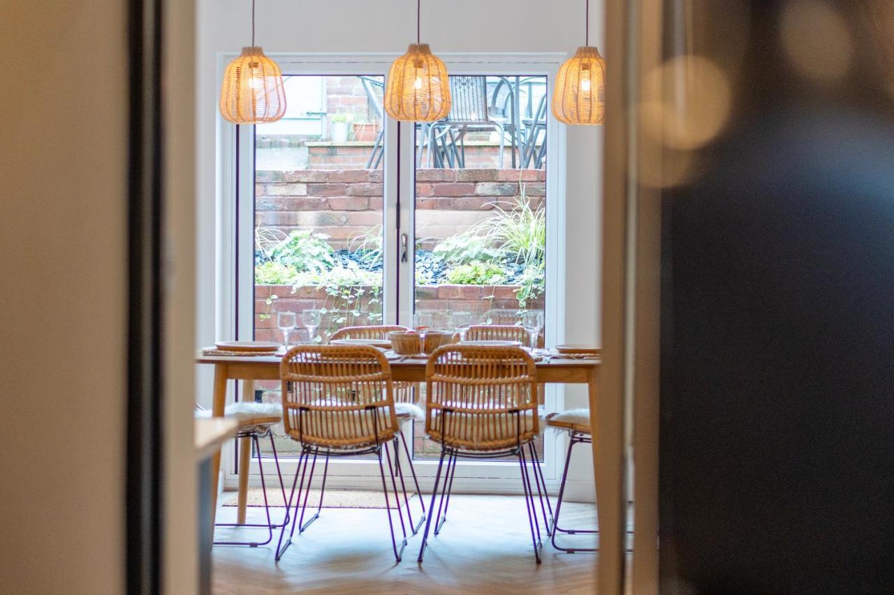 Сasa de vacaciones Athelstan Townhouse - A Chic Townhouse In The Heart Of Historical 5mins To Centre *