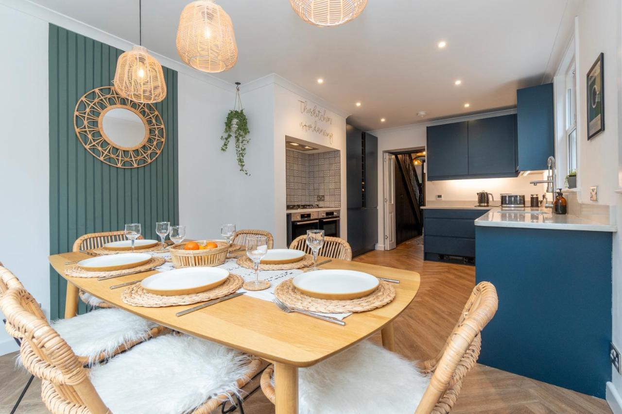 Сasa de vacaciones Athelstan Townhouse - A Chic Townhouse In The Heart Of Historical 5mins To Centre
