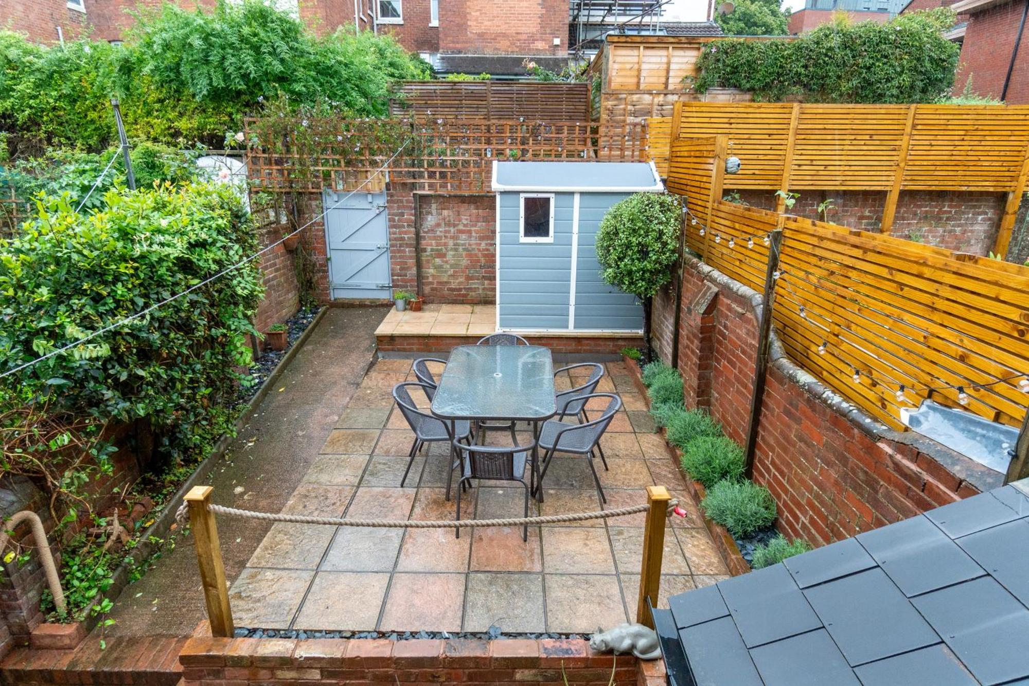 Holiday home Athelstan Townhouse - A Chic Townhouse In The Heart Of Historical 5mins To Centre Exeter